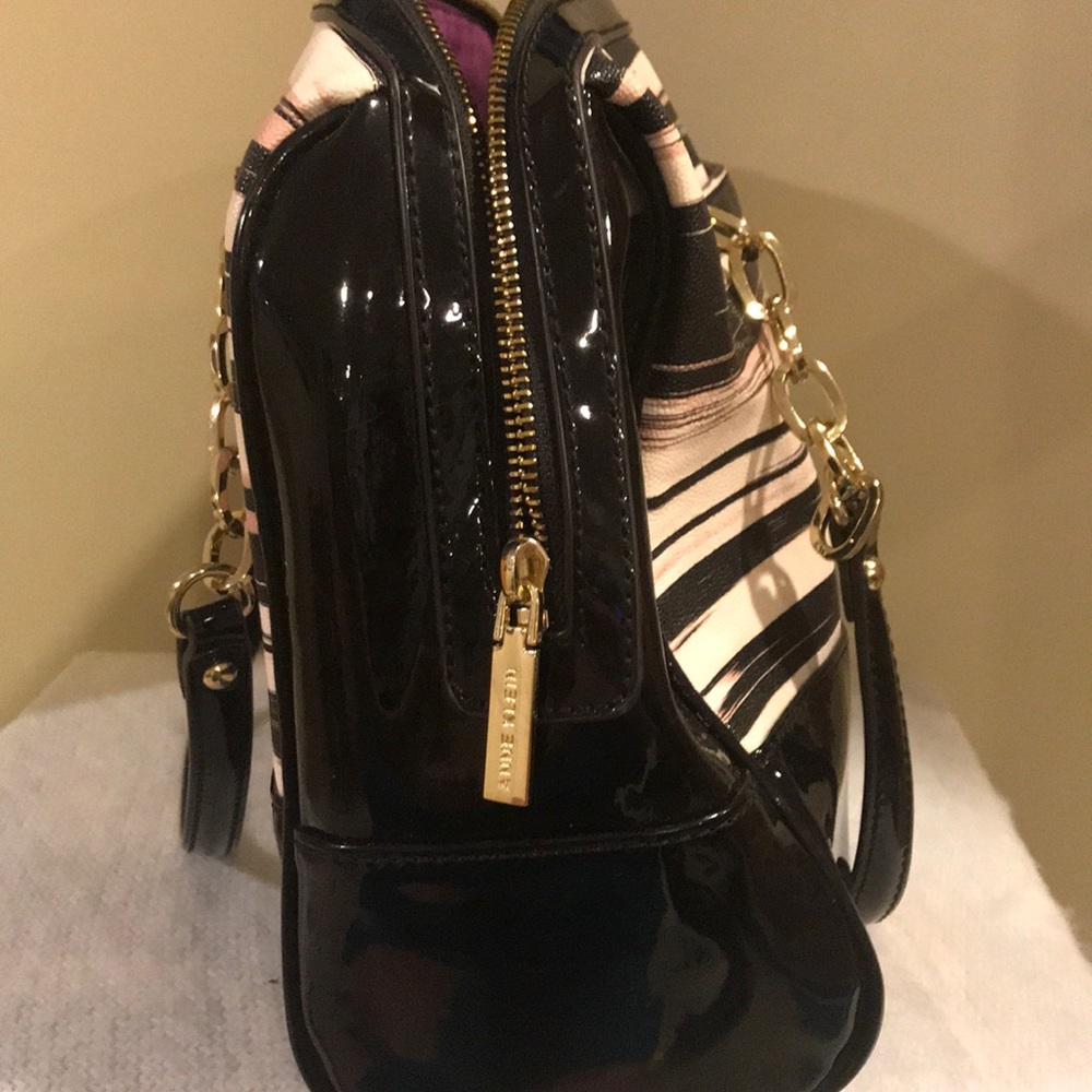 Anne Klein Handbag - Picture 2 of 7
